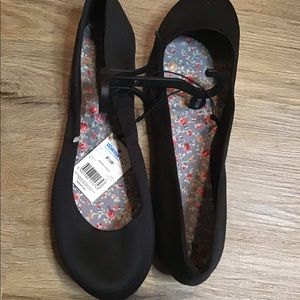 NWT Flats